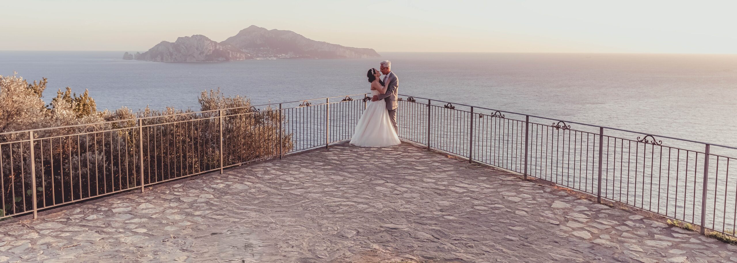 destination wedding photographer sorrento & Amalfi coast